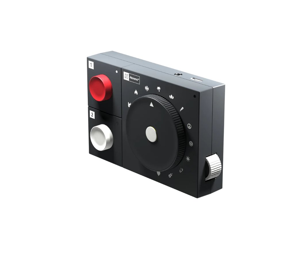 antoine_os's tweet photo. Just ordered the NTS x Atonemo media player.

it's a streamer for hifi systems, and it had 16 infinite mix tapes. will be perfect for baby nap time.

great simple industrial design, can't wait to push this red button. https://t.co/iiWN5cjbtQ