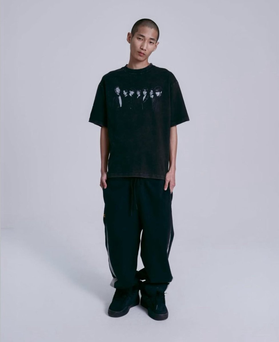 montevtown's tweet photo. [ #มอนเต้พร้อมส่ง ] BTS 'ARIRANG' TOUR MERCH S/S PHOTO T-SHIRT

♡ ตัวละ 1,650฿ รวมจัดส่ง EMS
♡ SIZE S (4) SIZE M (1)

#ตลาดนัดBTS #ตลาดนัดบังทัน https://t.co/ZROfXR6qot