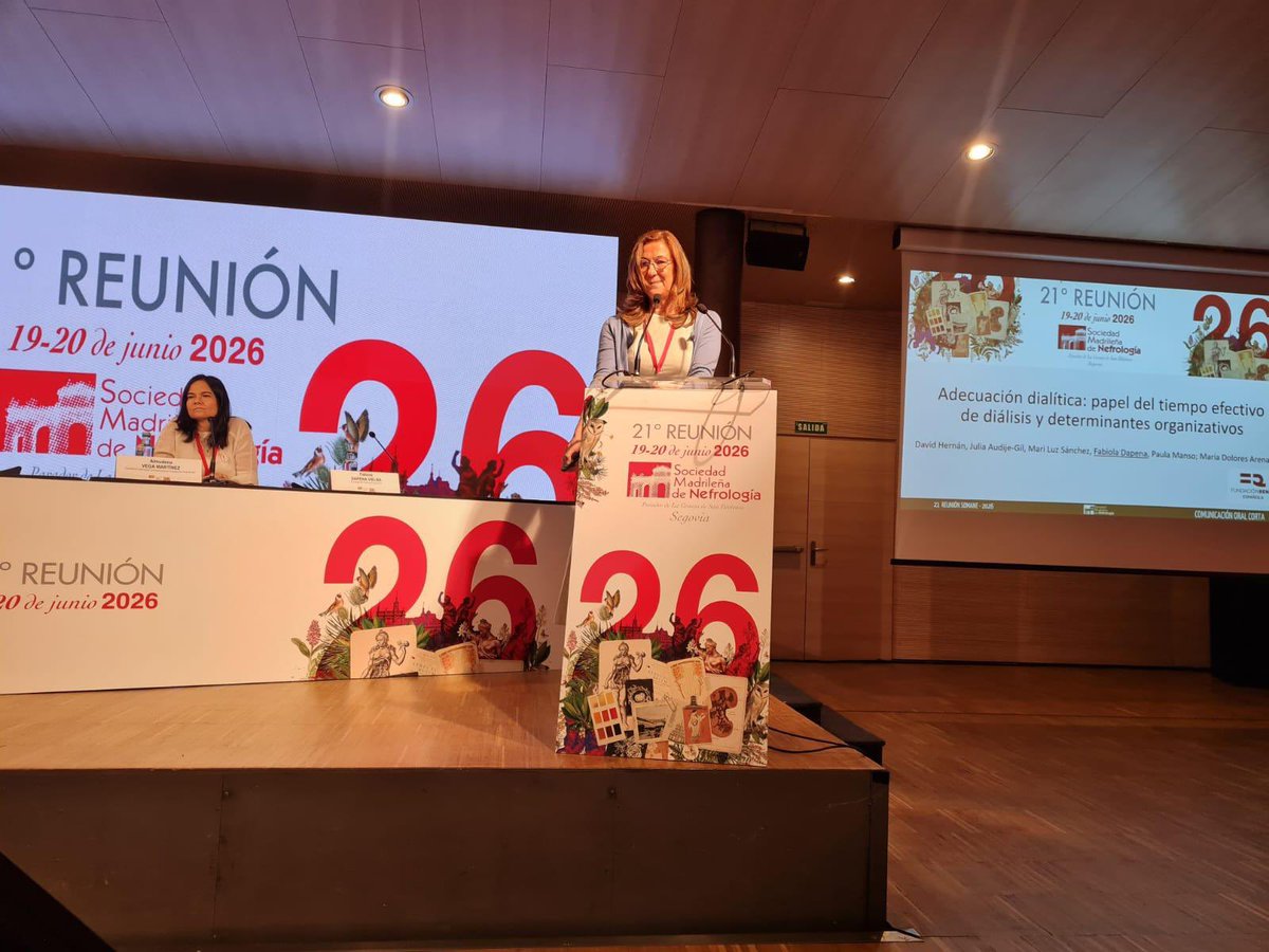 FundacionRenalE's tweet photo. ↪️ Fabiola Dapena, directora médica de la Fundación, ha presentado hoy en la 21.º #ReuniónSOMANE de la @SOMANEorg 2026 un estudio multicéntrico en 1.130 pacientes en hemodiálisis que analizó cómo factores organizativos influyen en la adecuación dialítica

Hilo👇 https://t.co/pyBuTT3NqT
