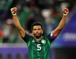rshaid's tweet photo. @hilalstuff في الليلة الظلماء يفتقد البدر https://t.co/0YvAWfnYnK