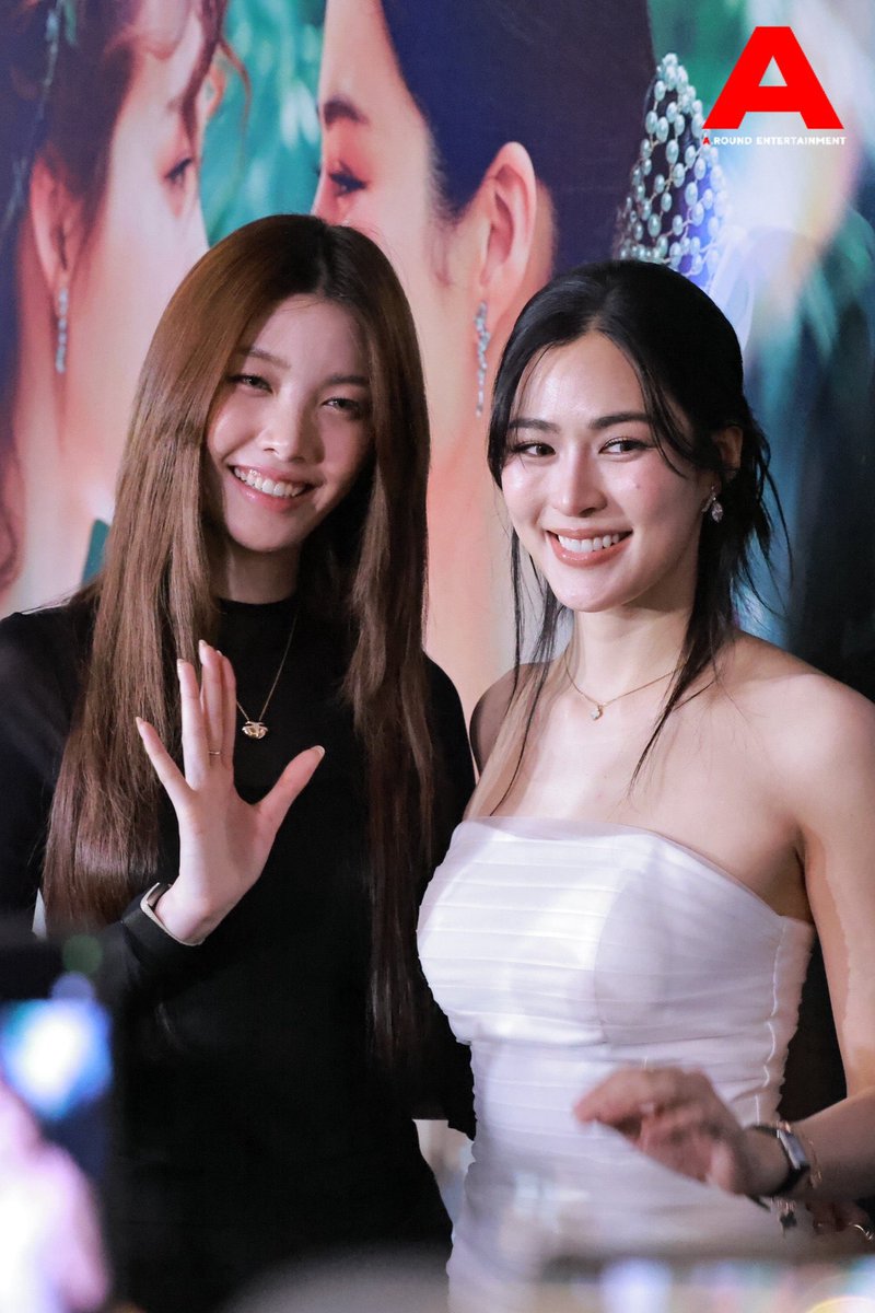 messysapphics's tweet photo. idk how to explain it but they really do look like wives here 

LINGORM ILF EP1  
#วาดฝันวันวิวาห์EP1
#หลิงออม #LingOrm https://t.co/czmFiFY33r