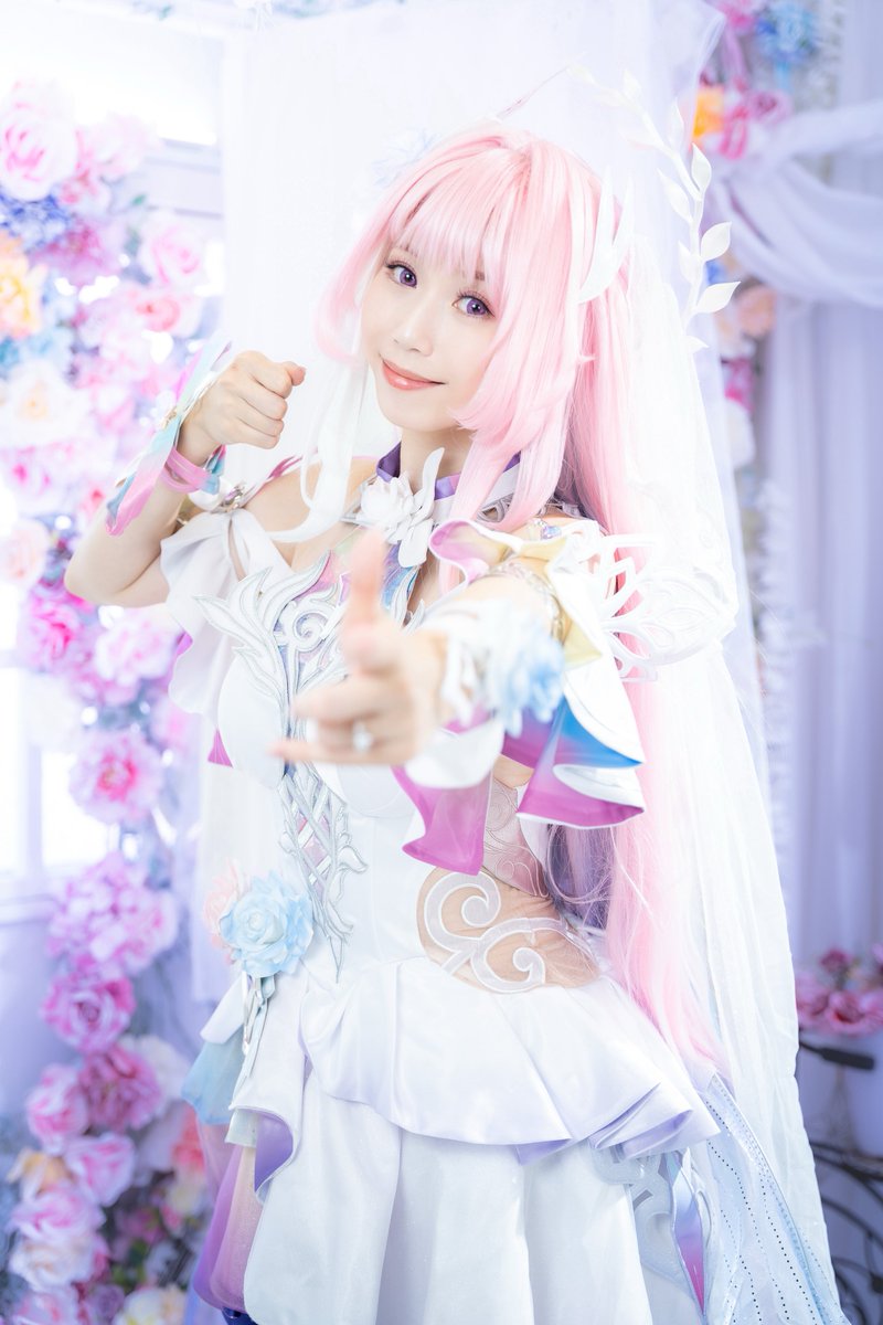 aurora_lily1112's tweet photo. Cosplay
崩壊:スターレイル / キュレネ 💍

花々よ、明日のために咲き誇って💘

📸 @fuj1photo 
#HonkaiStarRail #Cyrene
#崩壊スターレイル https://t.co/or29HbokQM