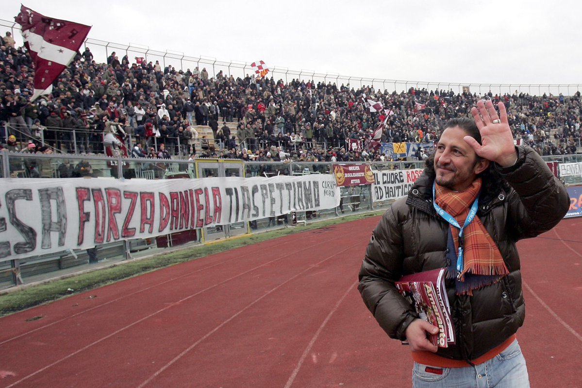 ultras_antifaa's tweet photo. Igor Protti: 

“I am against all wars, not like a certain section of the left that opposed the intervention in Iraq while endorsing the one in the former Yugoslavia when it was in government. As long as there is suffering and inequality in the world, we will not have peace.” https://t.co/CnbuKe3ZMi
