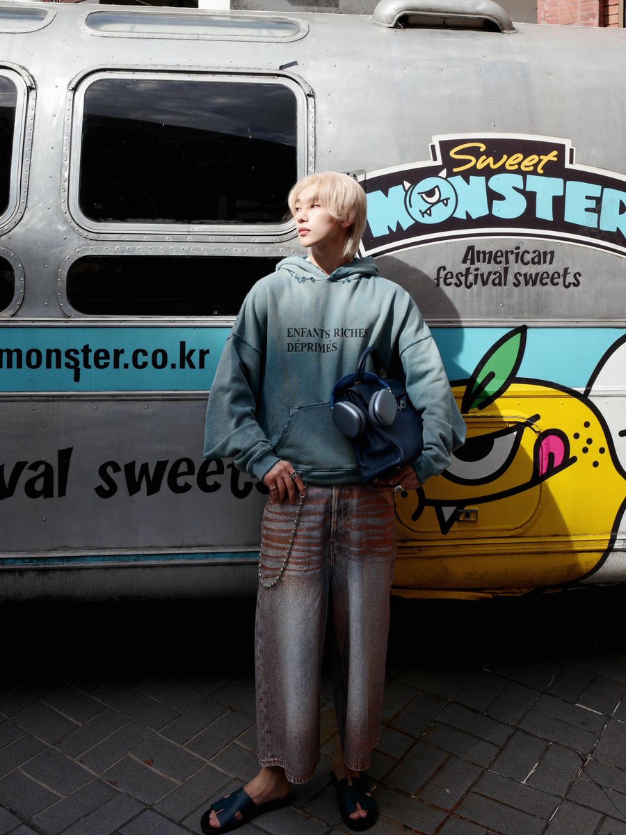 Noeul tweet media