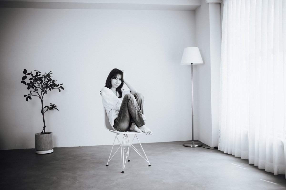model : 彩子さん @ayako__0130 lens : MINOLTA AF ZOOM 28-70mm F2.8