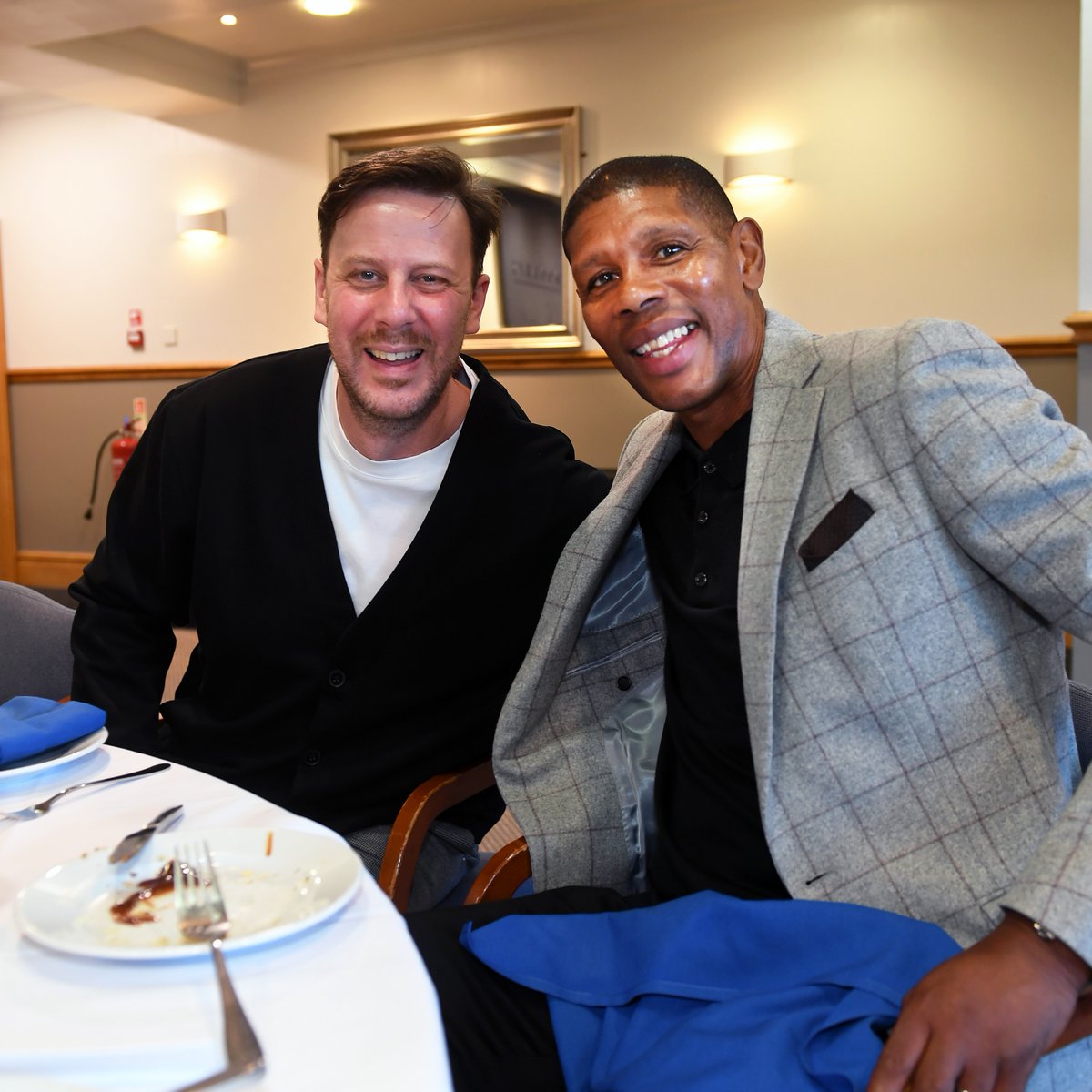 swfc's tweet photo. Embracing icons 🦉

Take a look through our gallery as a host of former Owls returned to Hillsborough for an evening with David Storch, Michael Storch, David Bruce and Simon Wilson.