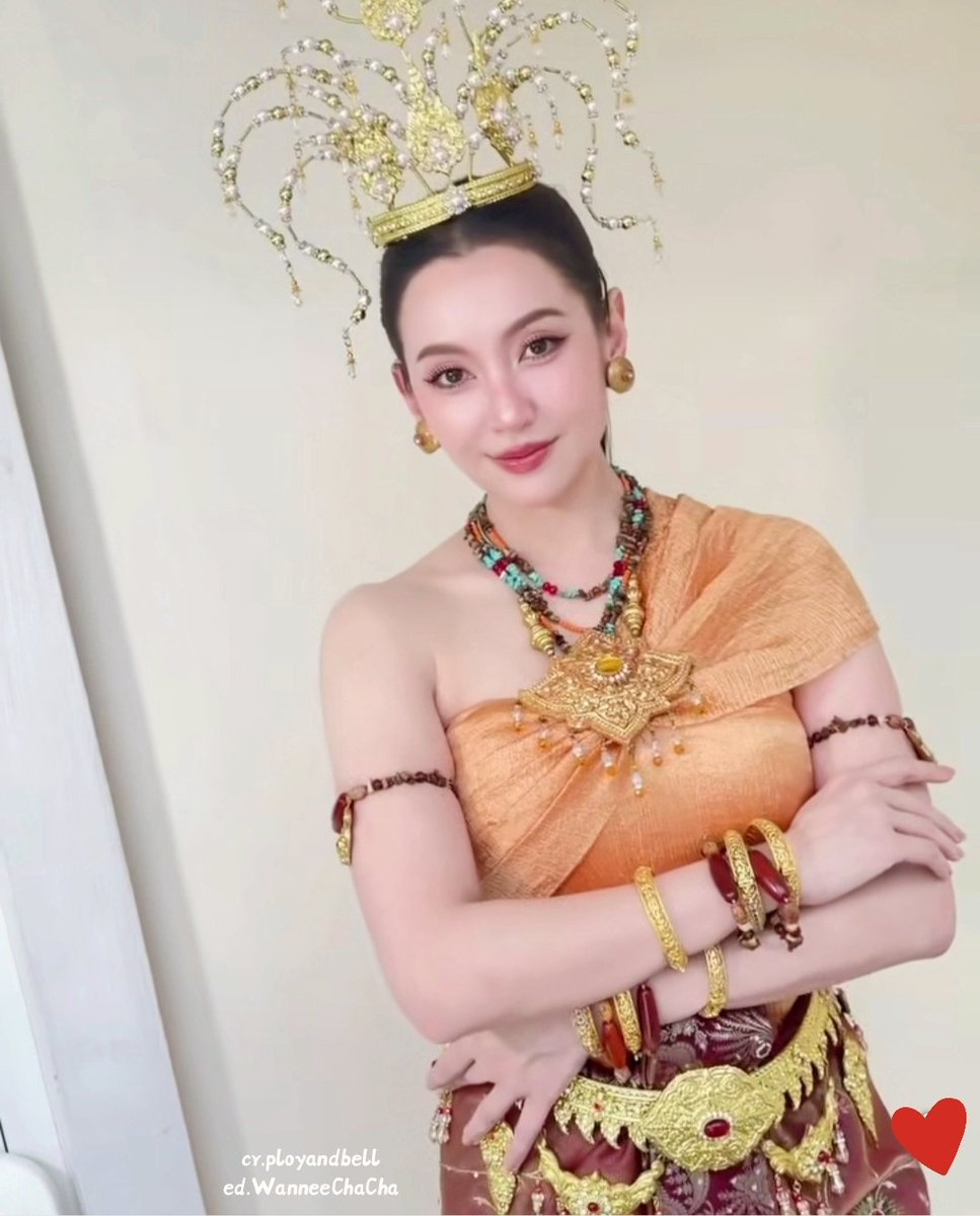 cha_wannee's tweet photo. สวยสะกดทุกสายตา ✨
@bl_bellacampen
#เบลล่าราณี #bellacampen 
#พิธีบวงสรวงปู่ภุชงค์นาคราช2569
Cr.ployandbell https://t.co/sJpTSmyPqt