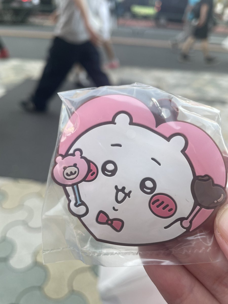 chiikawa_cm's tweet photo. 最近のちいかつ🥰 https://t.co/uYwwjlajJn