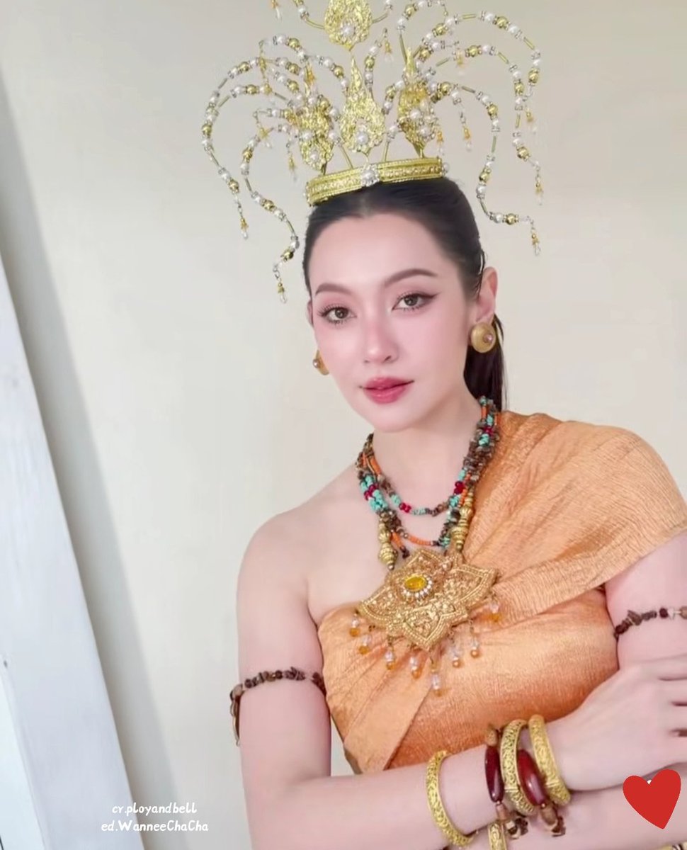 cha_wannee's tweet photo. สวยสะกดทุกสายตา ✨
@bl_bellacampen
#เบลล่าราณี #bellacampen 
#พิธีบวงสรวงปู่ภุชงค์นาคราช2569
Cr.ployandbell https://t.co/sJpTSmyPqt