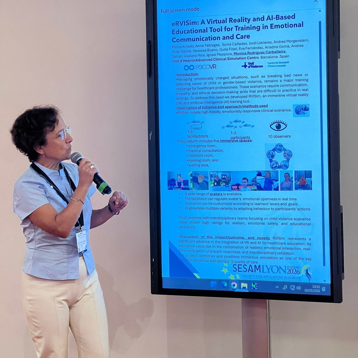 SimulacioVH's tweet photo. 🌍 We took part in #SESAM2026, the leading international meeting for healthcare simulation.

🗣️ @MonicaRdgezCarb presented RVISim, our immersive virtual reality and artificial intelligence tool designed to train professionals in emotionally challenging situations. https://t.co/FLIDFUZ9Yb