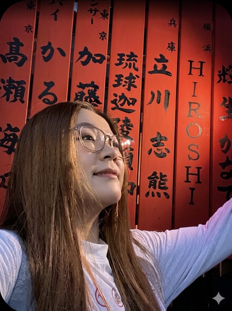 s_gm's tweet photo. 車折神社、
やはり我とちんさまは傍なんだな
明日は香里園でガチンコ！
深い絆の我々…満喫せよ❤️ https://t.co/pjjzQI3gkc