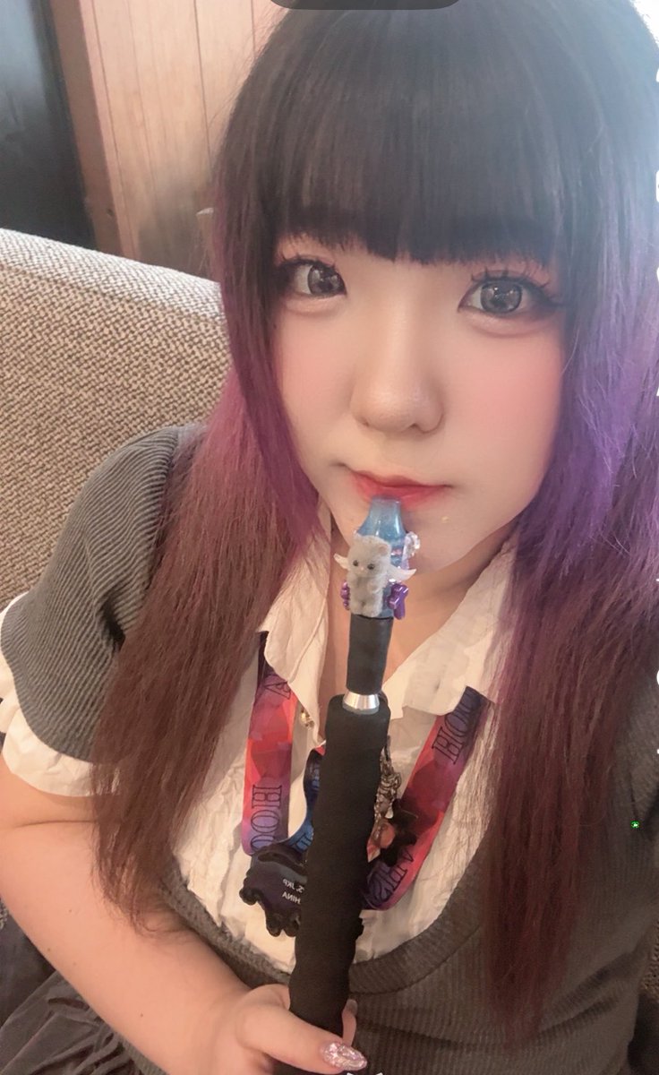 _mulz0's tweet photo. あさひくん(@asahi_dry_88 )とシーシャ屋さんでインフルエンサーごっこしたの！
まぢ笑いすぎてやばかった笑笑 https://t.co/FfHyTy7fdd