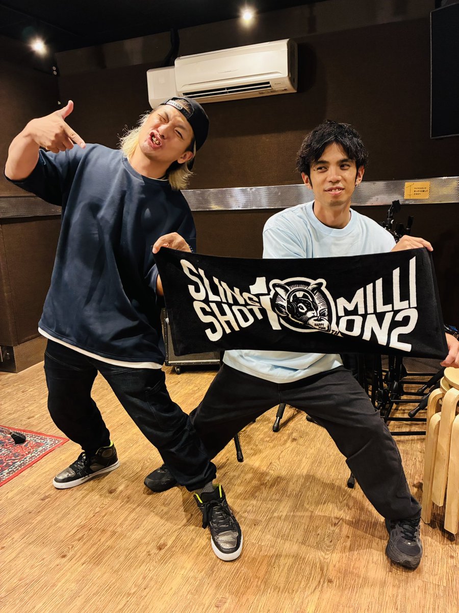 🔥明日発売!!NEW MARCH🔥 【10th Anniv.タオル】2000円 【10th Anniv.T