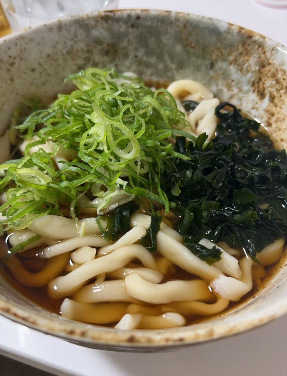 sayakananairo's tweet photo. この前、粉からうどんを作りました♪
めっちゃ美味しかった🥳
今度配信でうどん作ろうかな🤭 https://t.co/BzopOmQFL3