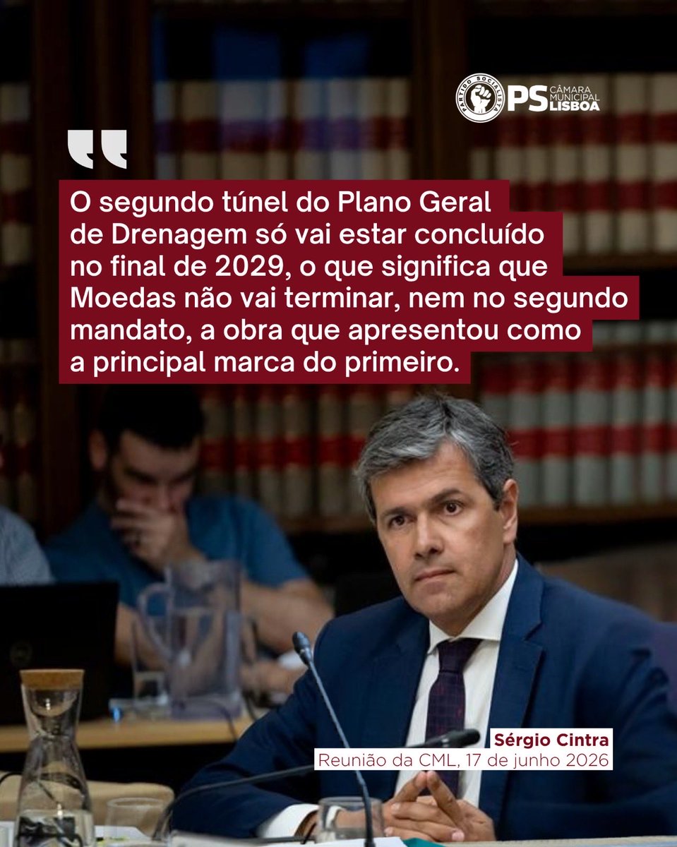 psnacml's tweet photo. Na última reunião da Câmara de Lisboa, os vereadores do PS voltaram a expor a distância entre a propaganda e a realidade da gestão de Carlos Moedas. Corta apoios às famílias, acumula atrasos em obras estruturais e falta aos esclarecimentos sobre contrapartidas aos grandes eventos https://t.co/1Pp5jxivjS