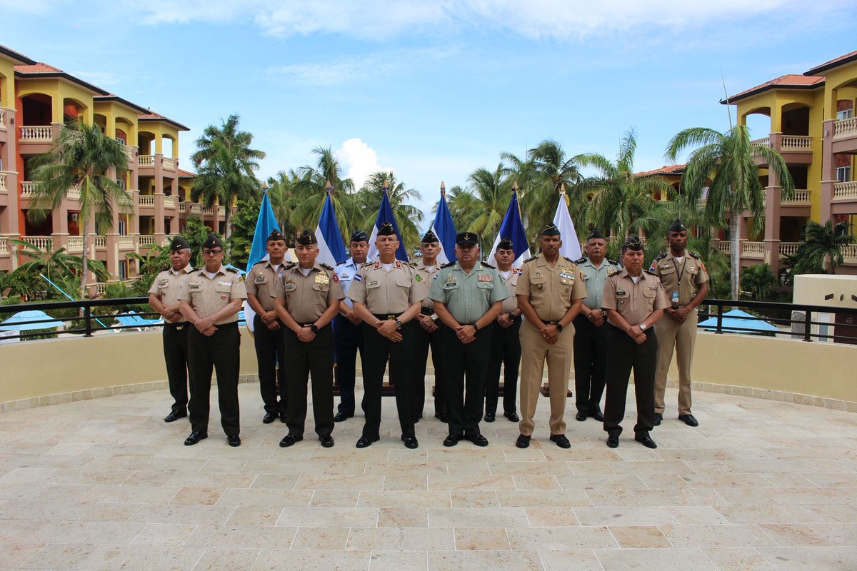 MDefensaRD's tweet photo. Nuestra participación en la LXVI Reunión Ordinaria del Comité Ejecutivo de la Conferencia de las Fuerzas Armadas Centroamericanas (CFAC), reafirma el compromiso con la seguridad, la cooperación y la estabilidad regional.

#MdefensaRD #TodoPorLaPatria https://t.co/YdINK5ad54
