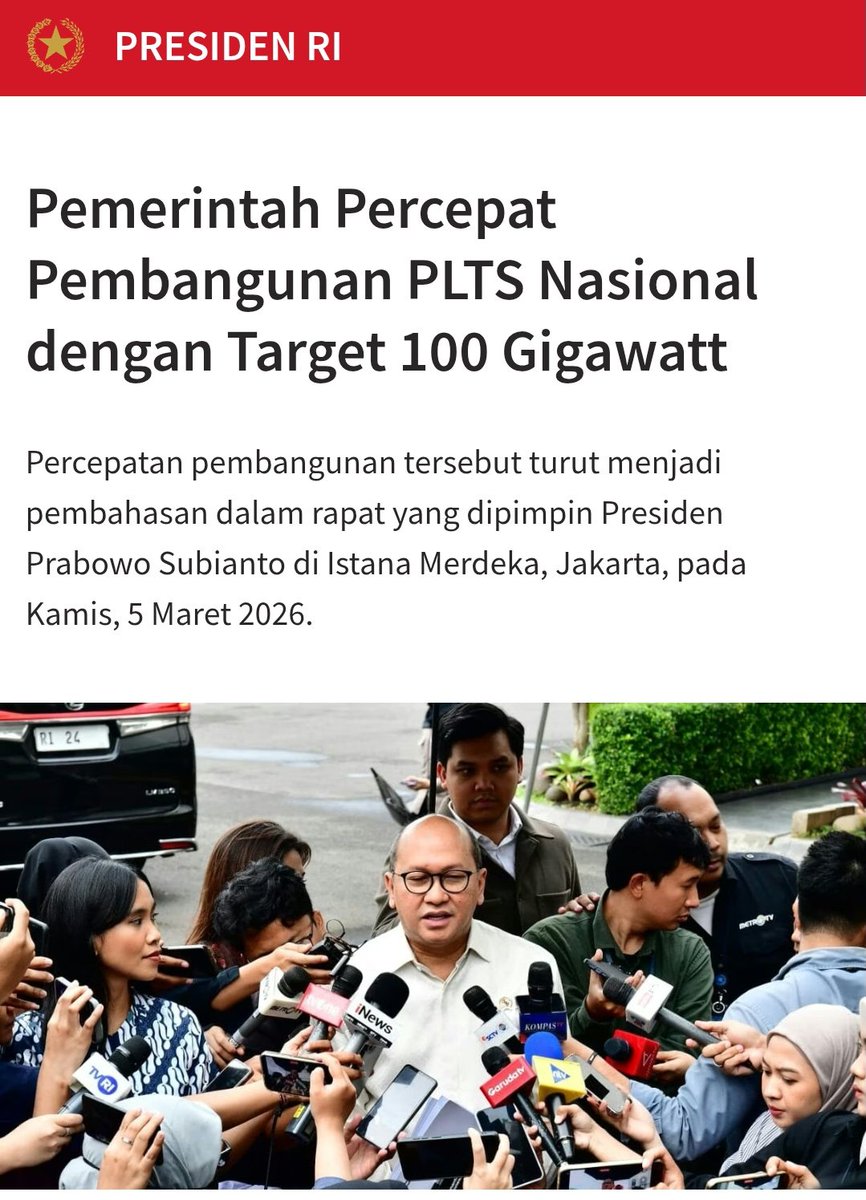 darma_lix's tweet photo. Waktu dulu pemerintah gembar-gembor proyek PLTS, sempet mikir 'buat apa ya pdhl listrik katanya oversup'. 

Lah selang beberapa bulan muncul permasalahan padam listrik even di Jawa gara2 kurang pasokan batu bara. 

Bener2 kayak tikus mati di lumbung padi https://t.co/lDX913KKtE