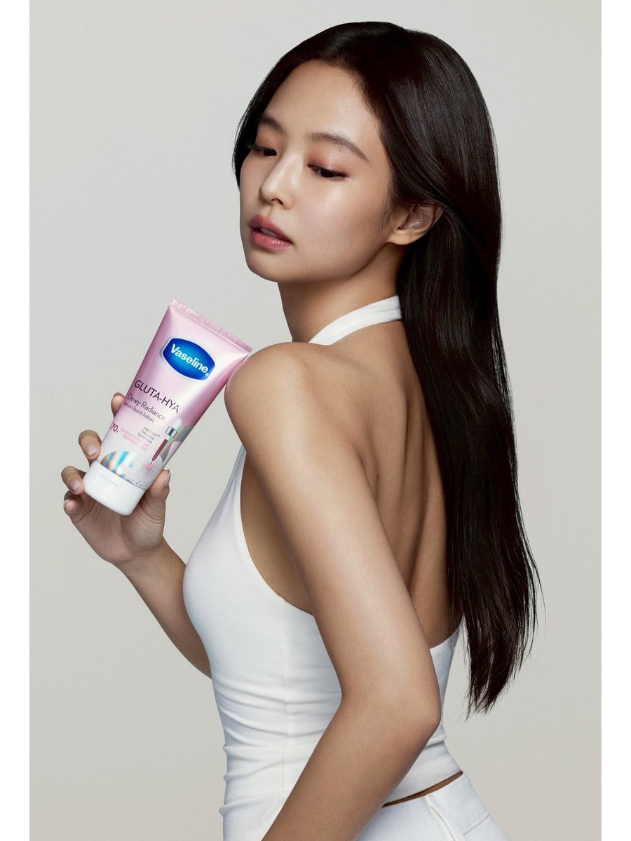 뚜 tweet media