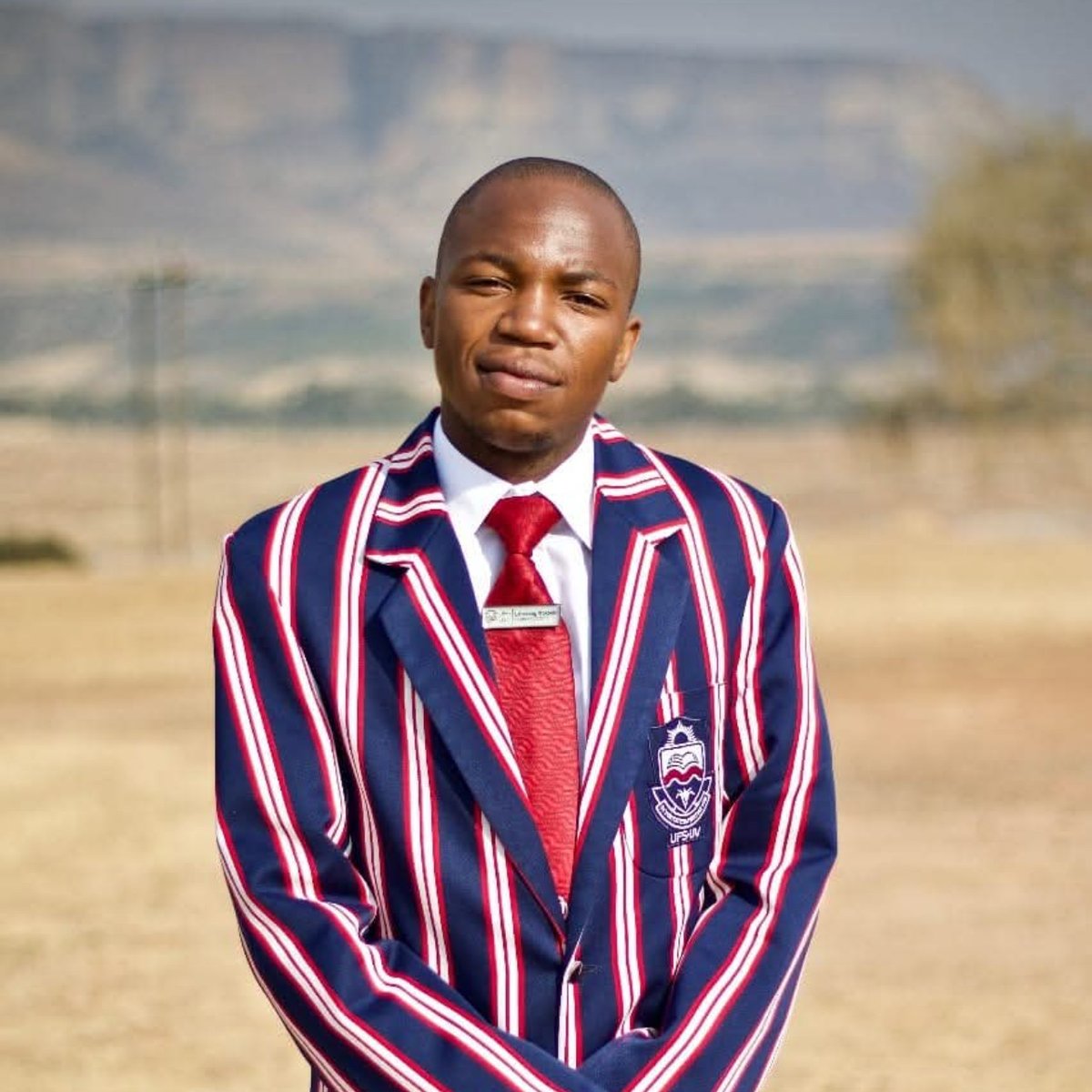 UFSweb's tweet photo. As we continue to celebrate Youth Month, we celebrate young innovators like Lebakeng Mokhele, a master’s student at the UFS Qwaqwa Campus, who is running a 1,300-hectare farming enterprise while working directly with emerging farmers to improve their access to agricultural markets.

Many farmers can produce food but remain outside the systems that allow them to sell it sustainably. His work focuses on closing that gap through practical support, planning tools and market access pathways.

The result is work that connects farming production to real income opportunities for farmers who are often left on the margins of formal agriculture.

Read more: https://t.co/drzu8Sx6Ys 

#YouthMonth #YouthInAction #UFSImpact