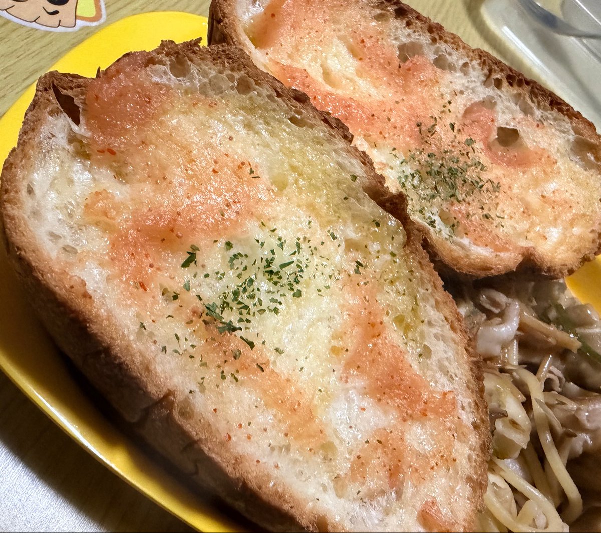 yplighter's tweet photo. 明太子チューブを買ってから世界が輝いている https://t.co/nRQ4Wkh3a5