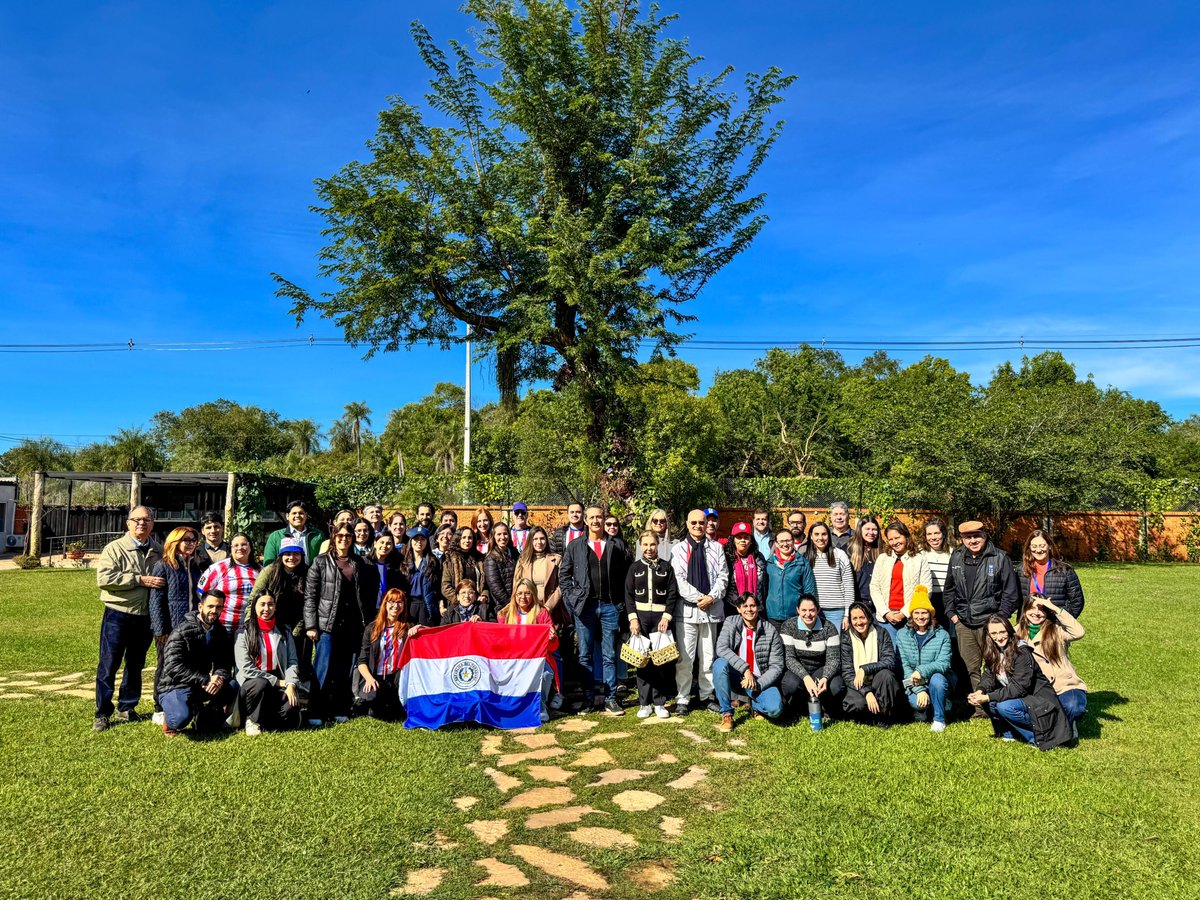 PNUDPARAGUAY's tweet photo. Por el Día de la Paz del Chaco, visitamos el Museo Aviadores del Chaco, donde se preservan recuerdos de uno de los capítulos más significativos de la historia nacional. Gracias a Carmiña Pérez Falabella por recibirnos y por su compromiso con la conservación de este patrimonio. https://t.co/rPnTBC9y9G