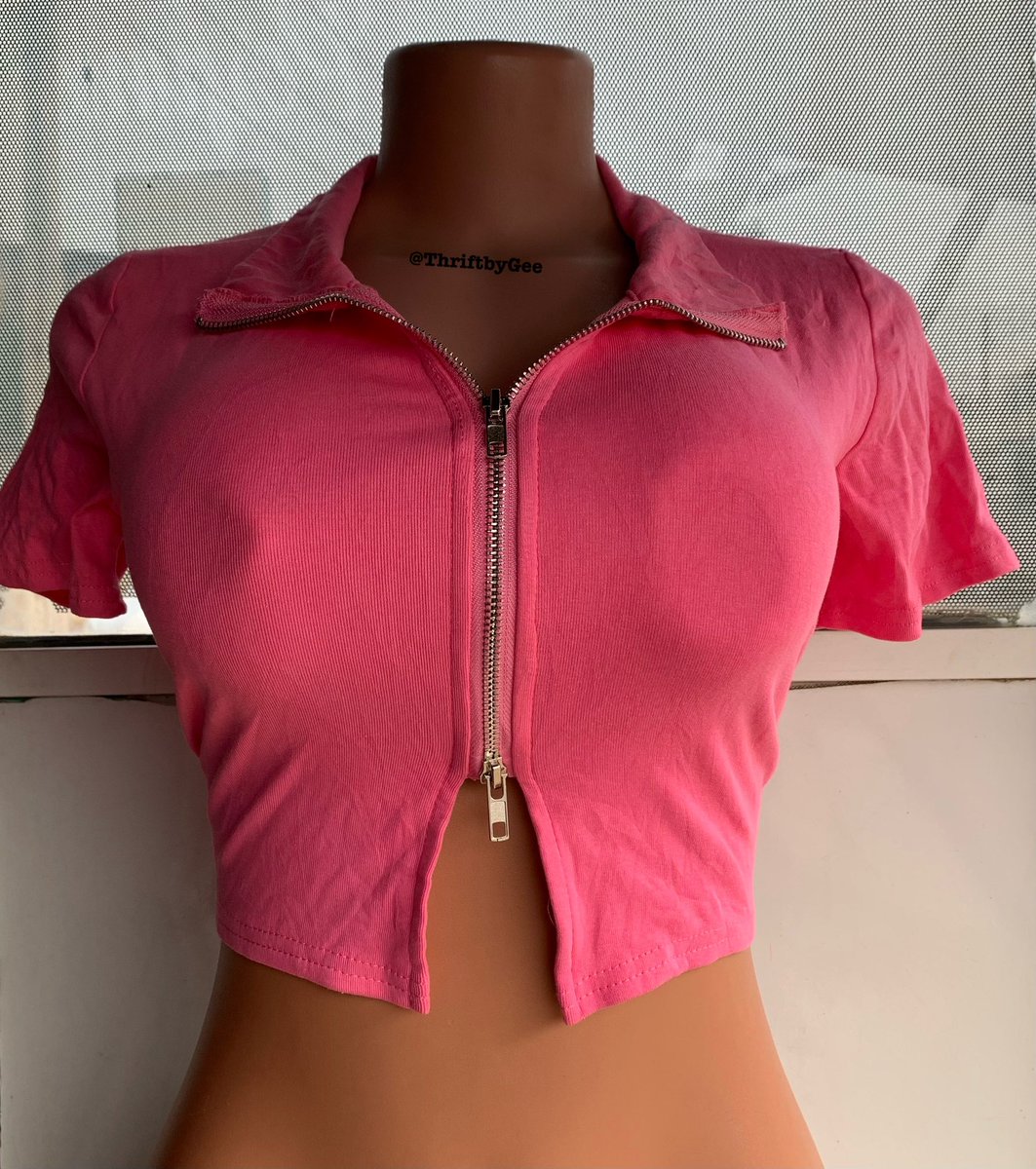 ThriftbyGee👙👚👗 tweet media