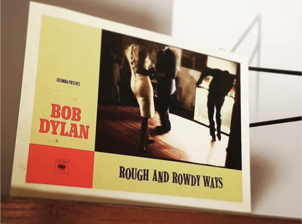 StillOnTheRoad_'s tweet photo. This masterpiece has been with us for six years now: Dylan’s album ‚Rough and Rowdy Ways’ was released on June 19, 2020.

„Greatest magic trick ever under the sun - Perfectly executed, skillfully done!“

#bobdylan https://t.co/BuxaQRk5fo