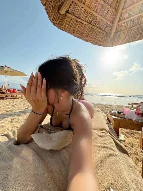cientizys's tweet photo. Aproveitando as férias da faculdade para aproveitar a praia. https://t.co/a110VPRkYD