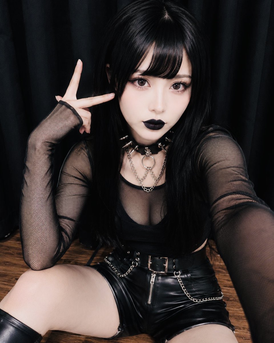 puwachyu's tweet photo. I need you https://t.co/o50rmQF0Tv