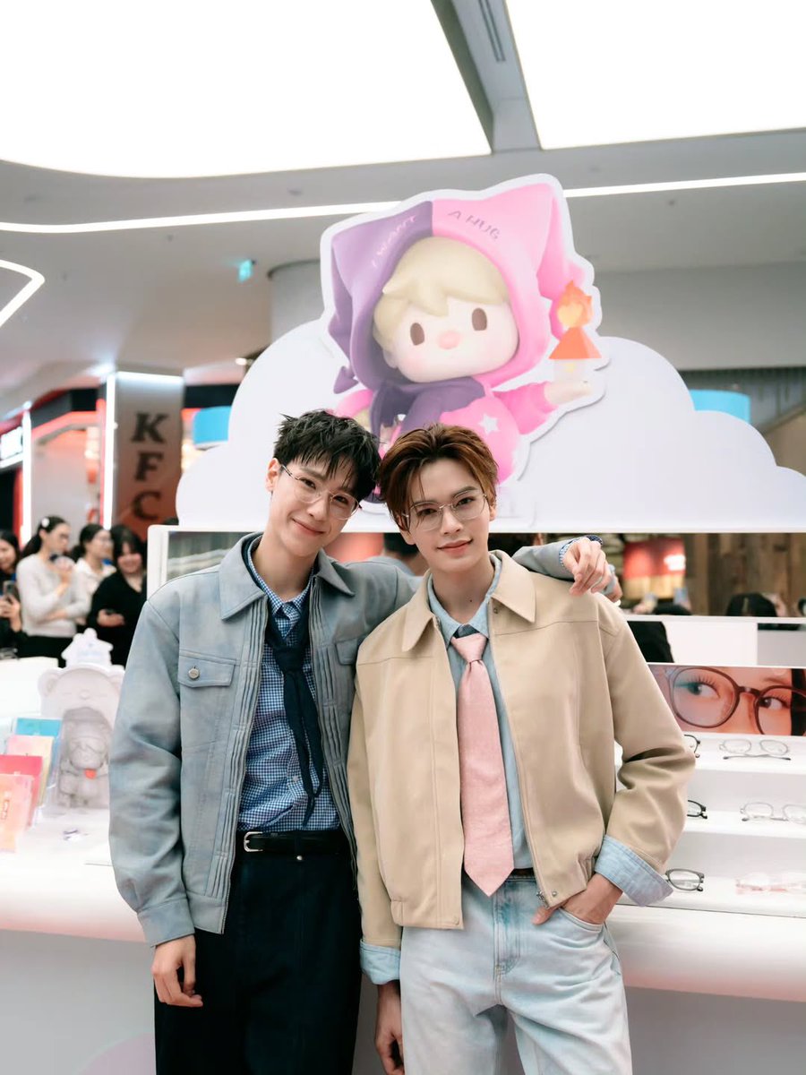 markjrtnfanclub's tweet photo. IG : junniorrs 
ไปเติมน้อง Sweet Bean ที่ Lenskart กันเร้ว! 🍬🫘 @lenskartth #LenskartTH #LenskartxPopmart

🔗 https://t.co/gmMizi357E

JUNIORMARK LENSKART POPMART

#LenskartTHxJuniorMark
#markjrtn #JuniorMark https://t.co/3FiGLYAM7A