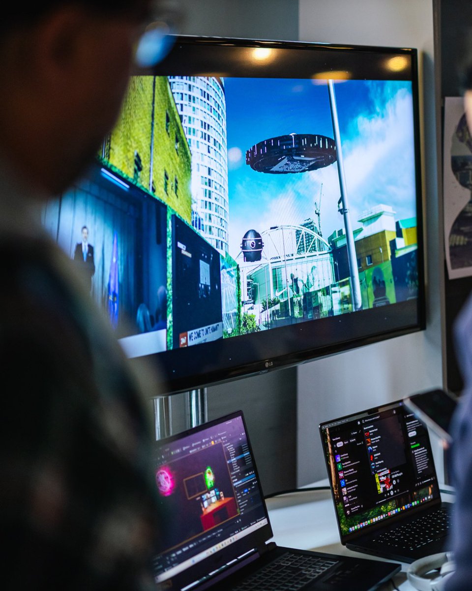 BOMlab's tweet photo. 📣 Calling all performers &amp; producers! 📣Our deadline for our Immersive Arts Bootcamp: Real-time Technologies is Friday 26th June! There are a few spots left on our FREE course teaching TouchDesigner &amp; Unreal Engine, focusing on live performance. More 👉🏼 https://t.co/7VEtTLNsLq https://t.co/PKKCVl40e0