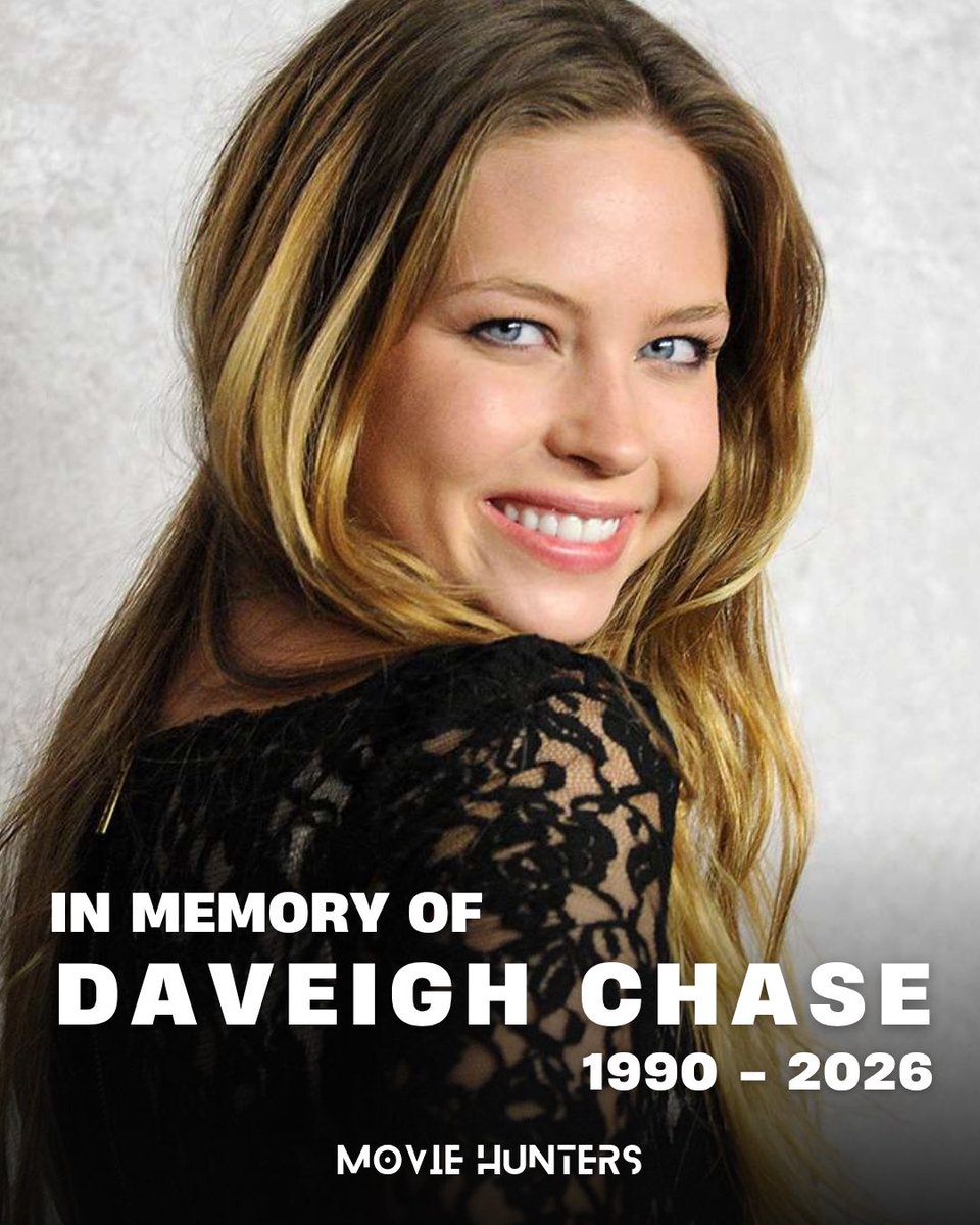 moviehunters01's tweet photo. In memory of Daveigh Chase (1990-2026)
American Actress
Born: July 24, 1990 · Las Vegas, Nevada, USA
Died: June 16, 2026 · Los Angeles, California, USA
3 wins & 3 nominations
#daveighchase #rip #americanactress #inmemoryof #moviehunters01 https://t.co/hfaB4Jky2P