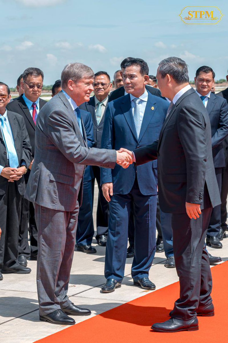 RusAmbCambodia's tweet photo. 🛬 Earlier today, I have participated in a welcoming ceremony at Techo Airport to meet Samdech Thipadei Hun Manet, Prime Minister of Cambodia, who successfully concluded His visit to Russia to participate in the ASEAN-Russia Summit. https://t.co/RvBuSA5CM1