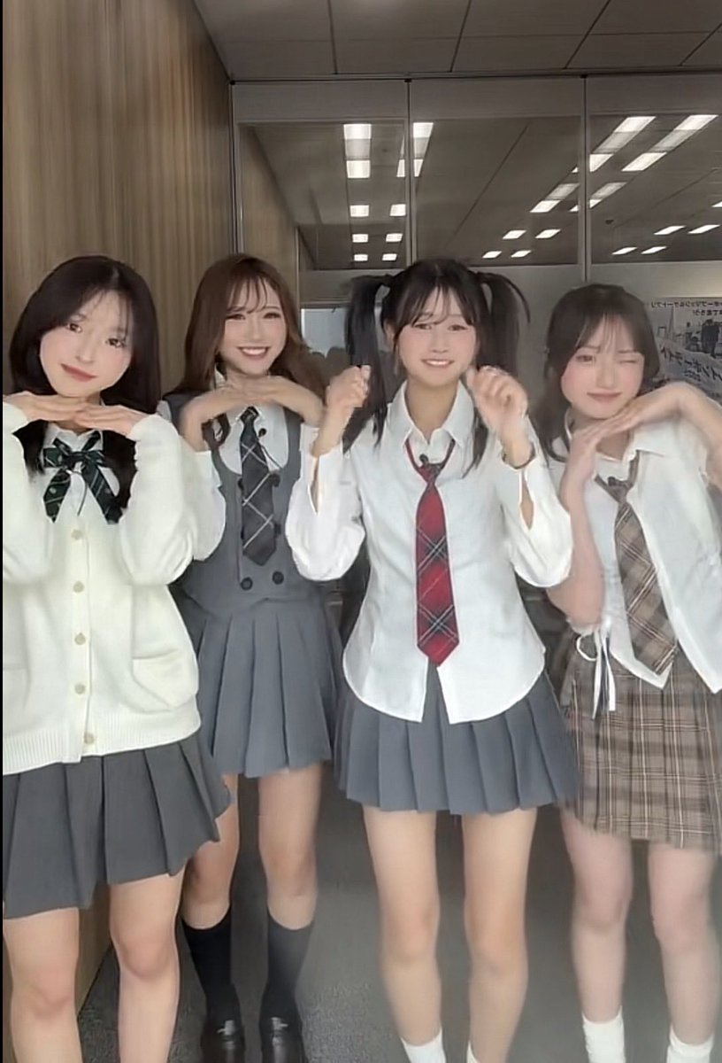 maromiru213's tweet photo. あやかちゃんの所にもりのんちゃんいた✨
SANAGIの雰囲気大好きだったな〜
せりなちゃんにもいっぱいヨシヨシしてもらってね
#せりのん #SANAGI #体当たりガール https://t.co/LGdk0e9uFC