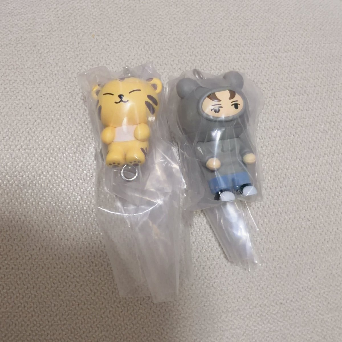 ddkn_0202's tweet photo. SEVENTEEN MINITEEN ミニティーン ガチャ つまんでつなげてますこっと 

譲 ： ホシ バーノン

求 ： ドギョム  (🦀⛓️どちらでもOK)

都内での手渡し交換希望です。
お心当たりございます方、ご連絡いただけますと幸いです🙇🏻‍♀️ https://t.co/MxJqDJ5ekr