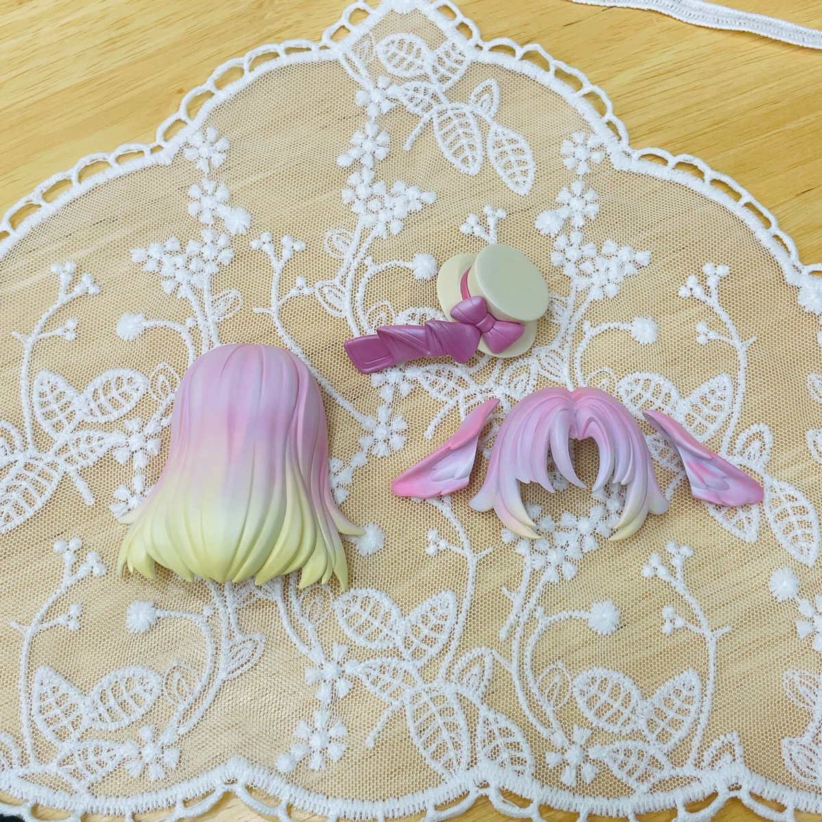 SakuraDollAt's tweet photo. #アイドール東京 持ち込み予定品①
 #異象重構 キツネ（ピンク＆イエロー）
 #ブラインドドール https://t.co/sbloksll8m