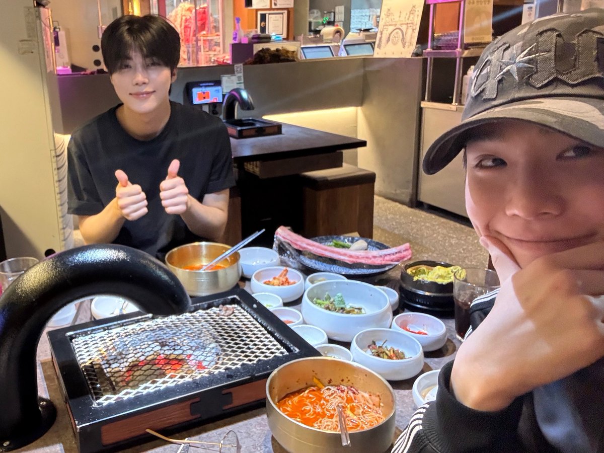 pearparkgw's tweet photo. 순딩이 저녁 맛잇게 머그세여 💕💕💕💕💕💕💕 https://t.co/EARZVYS3IO