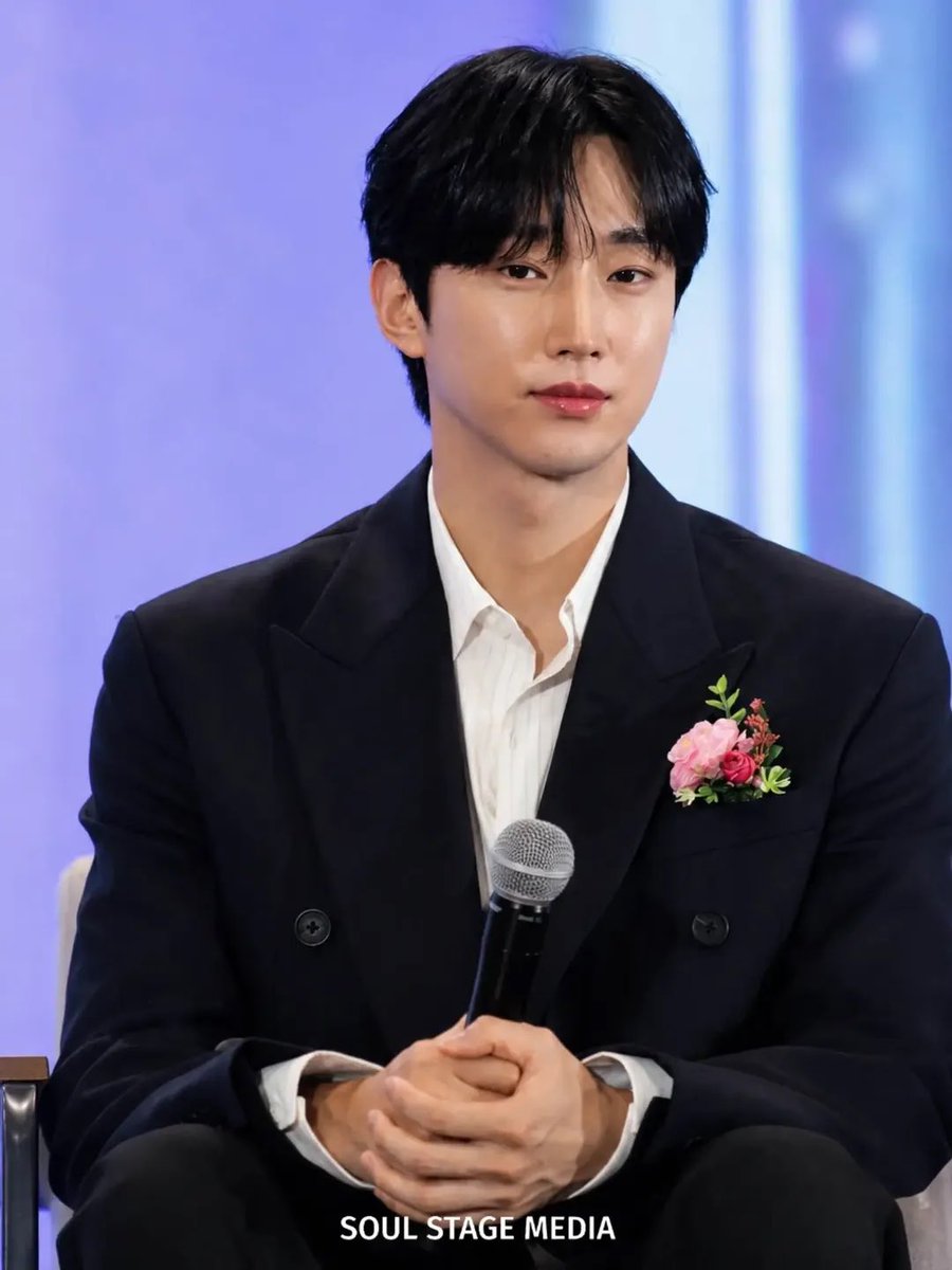 jinyoungzip's tweet photo. 파리 엑스포 2026 #진영 https://t.co/e870dwe8QX
