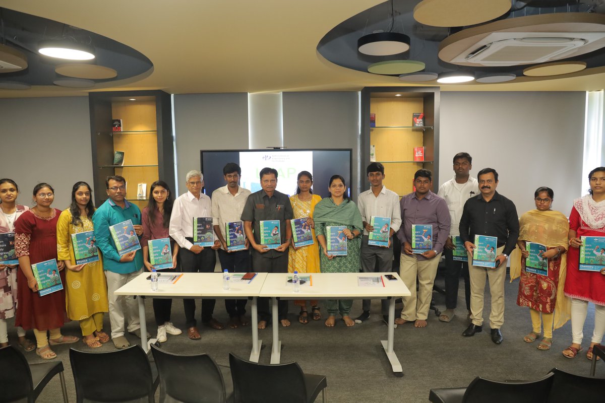 KPRIETonline's tweet photo. We are delighted to launch LEAP (Learn • Explore • Apply • Progress),an innovative activity-based learning module designed to strengthen conceptual understanding and inspire curiosity among learners.

#KPRIET #LEAP #BookLaunch #LearnExploreApplyProgress #ActivityBasedLearning https://t.co/W8jjC5jZ3X