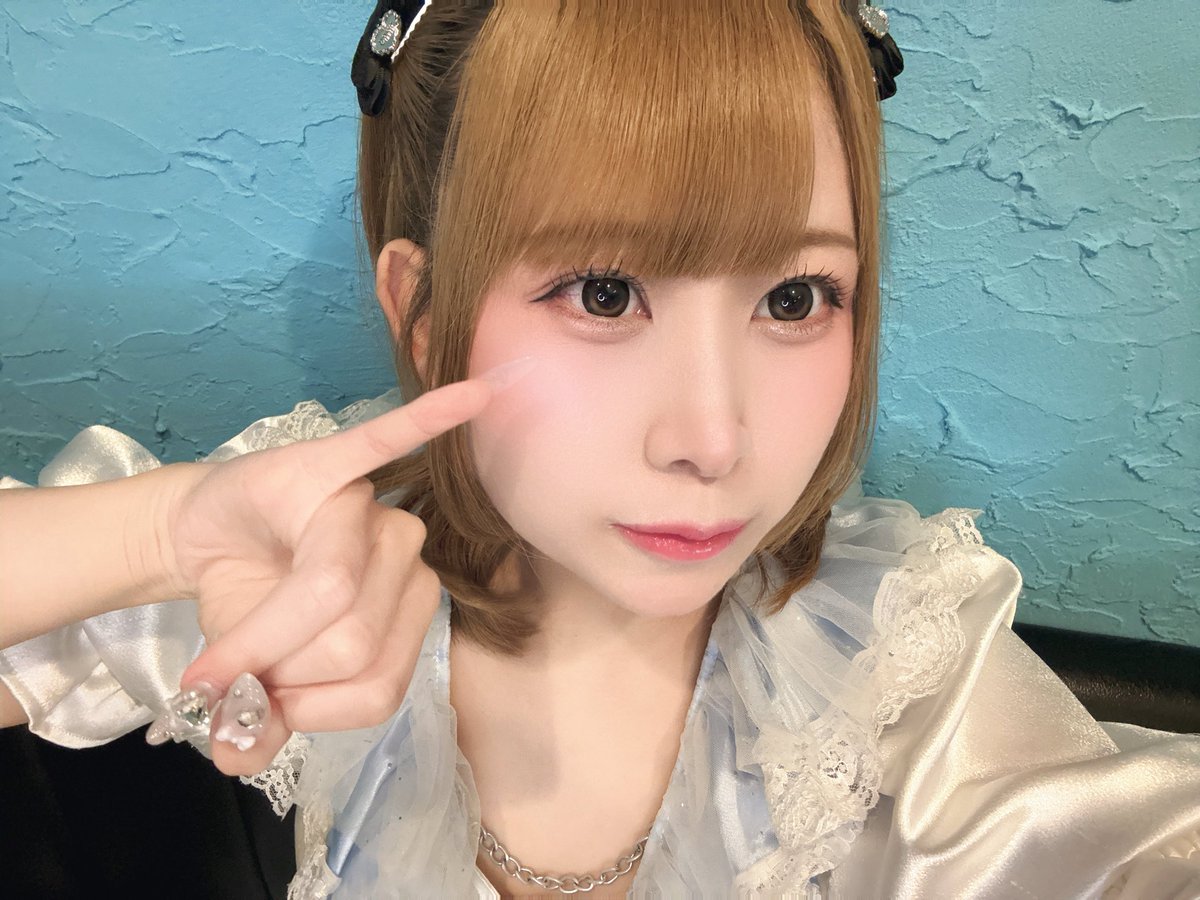 117tuki's tweet photo. ずっといっしょ、約束ね꒰ᐢ. ̫ .ᐢ꒰ᐢ. ̫ .ᐢ꒱꙳⟡
#コンカフェ営業  #ミナミ  #大阪コンカフェ  #自撮り界隈 https://t.co/DkHnj8Fx5K