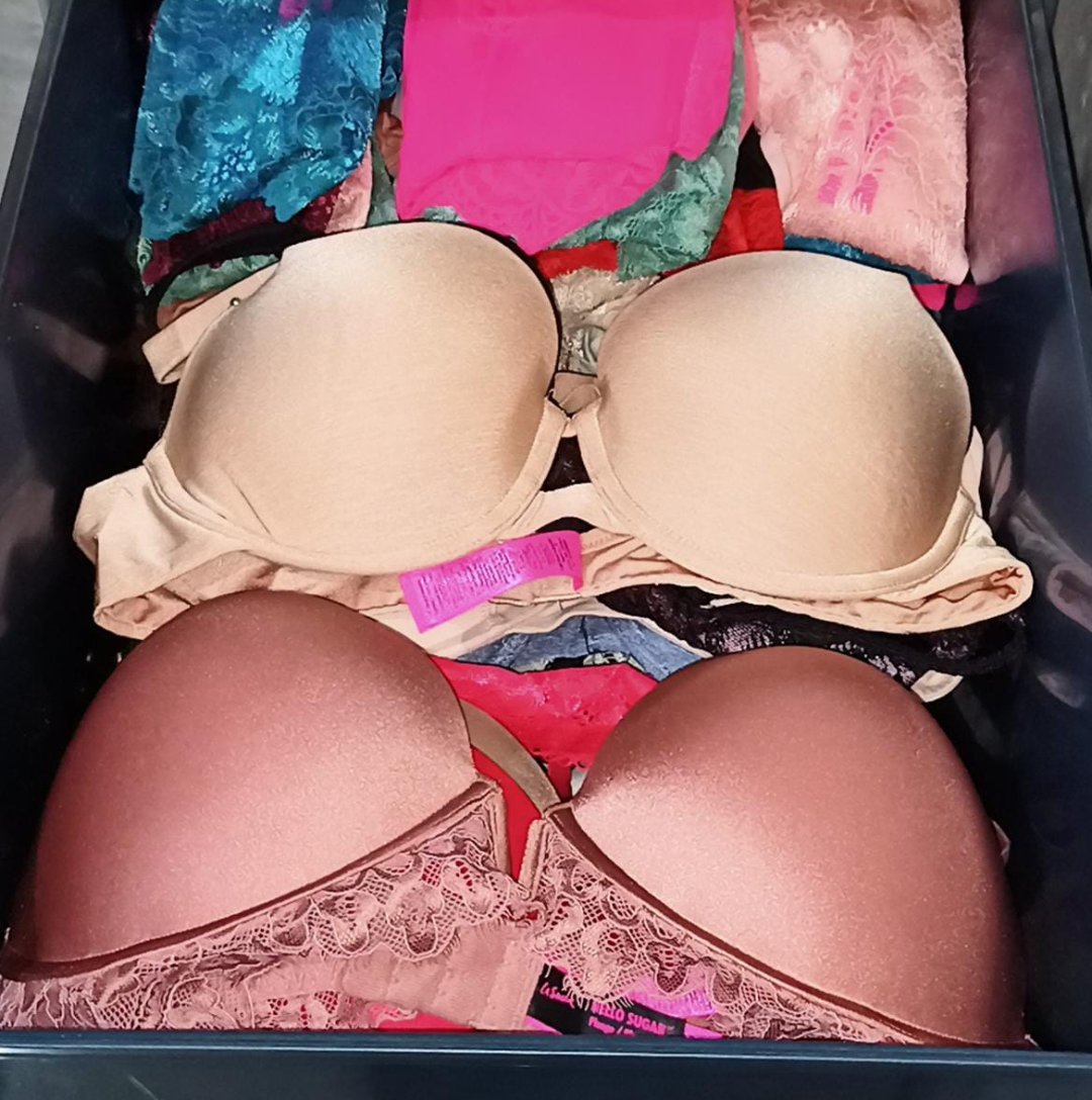 DiTri0186's tweet photo. @shazknix My underwear drawer https://t.co/pzkQWZqVVA