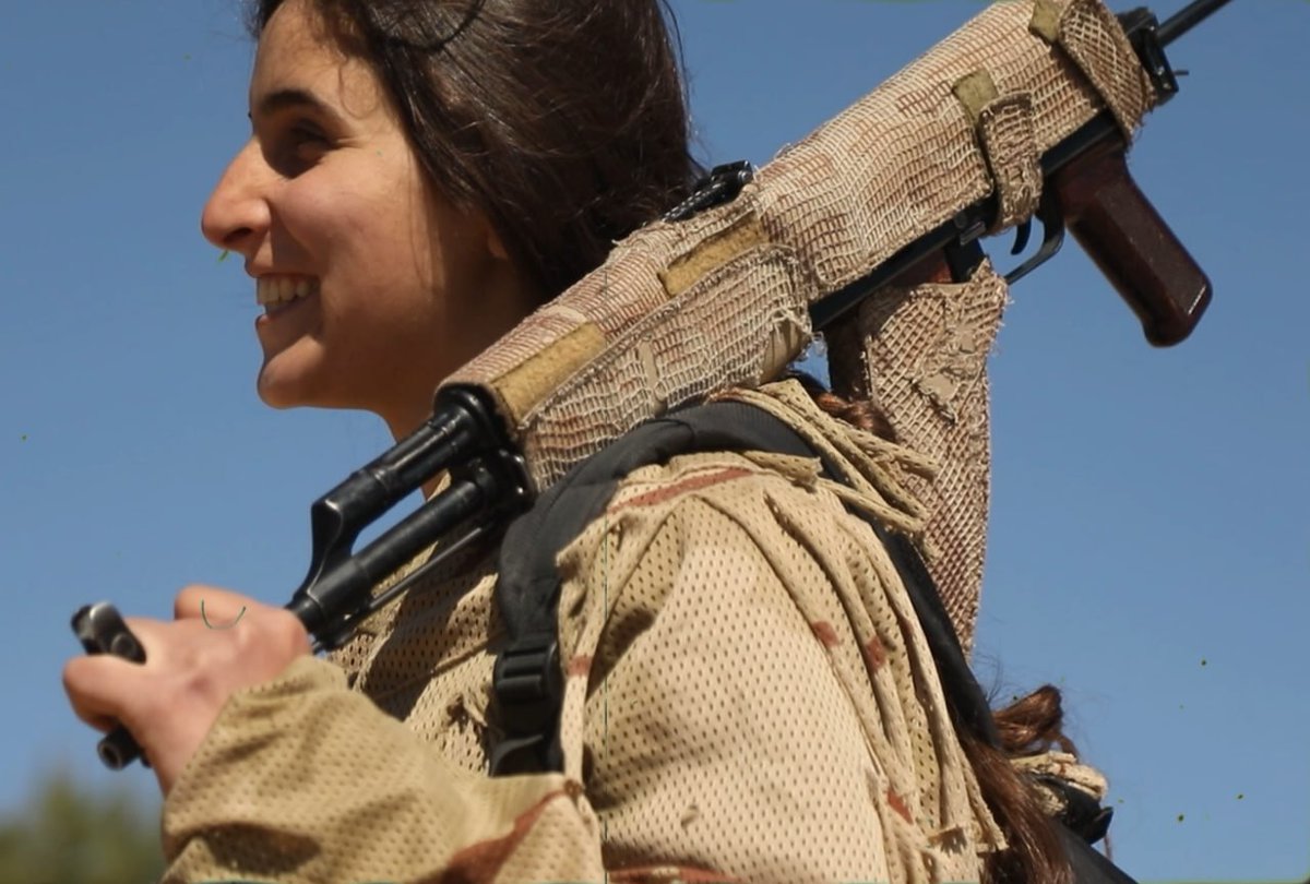 zendaAvesta1978's tweet photo. Berxwedana jinê , hêza gele.

#YPJ #YPG #DefendRojava
👇👇
https://t.co/EfNRTiUteF
https://t.co/019fSe55Eu
https://t.co/WNKxvbJUC4 https://t.co/ywpLtyXsOy