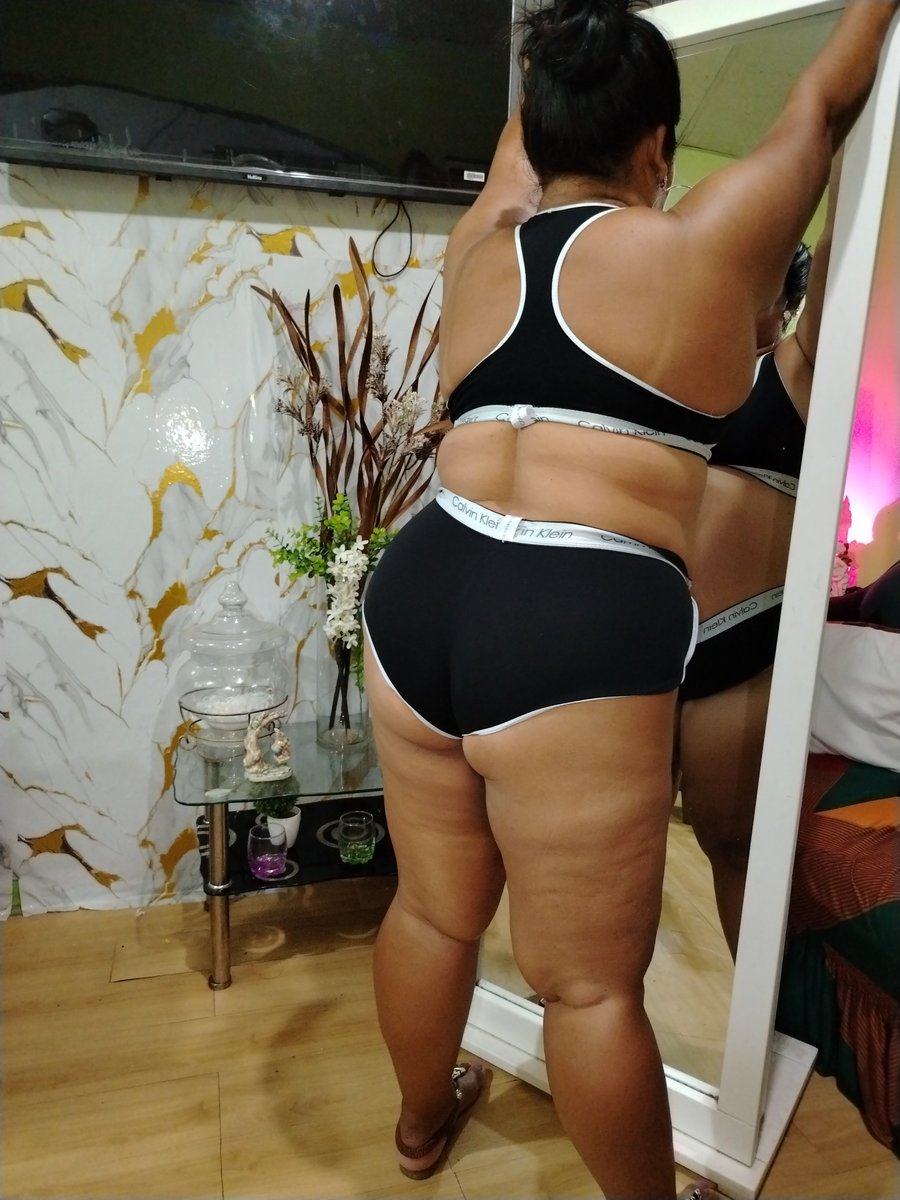 DiamondsQ56995's tweet photo. Hey lovess
#formen #thickgirl #eeuu #usa #contentcreator #plussize #bbwlatina https://t.co/wYm5NVcFxP