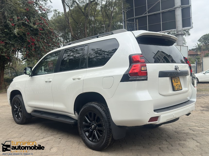 tuminionautos's tweet photo. Perfectly Delivered!!!

We just delivered this to one of our clients. A superb mileage for a diesel #Prado. 

Toyota LC Prado
TX-L Black Edition
2023
2800cc Diesel Turbo
15,000 KM
360° Cameras
#Leather
#Sunroof

Call us today and order yours.  

#actualizingdreams

📱+254716121416/+254733676185
📧imports@tuminion.net

#importfromjapan #newstock #imports #carimportske #carimports #cars #cardeals  #importnow  #suv #kenyaimports #kenyacars #deals #importtokenya #diesel #bestdeals #toyota #toyotakenya #importprado #4wd