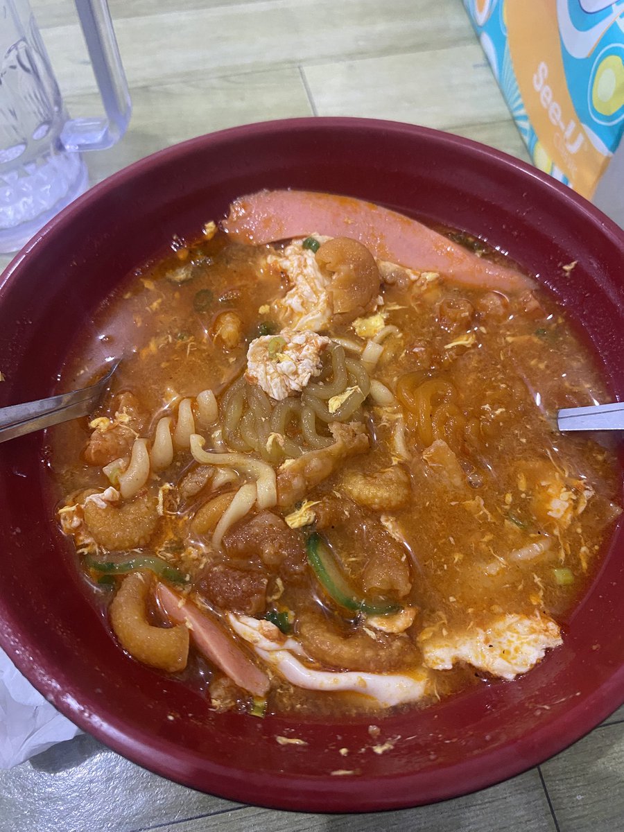 estsufha's tweet photo. malah beli seblak lv. 1 tanpa sayur https://t.co/DxbIjca76d
