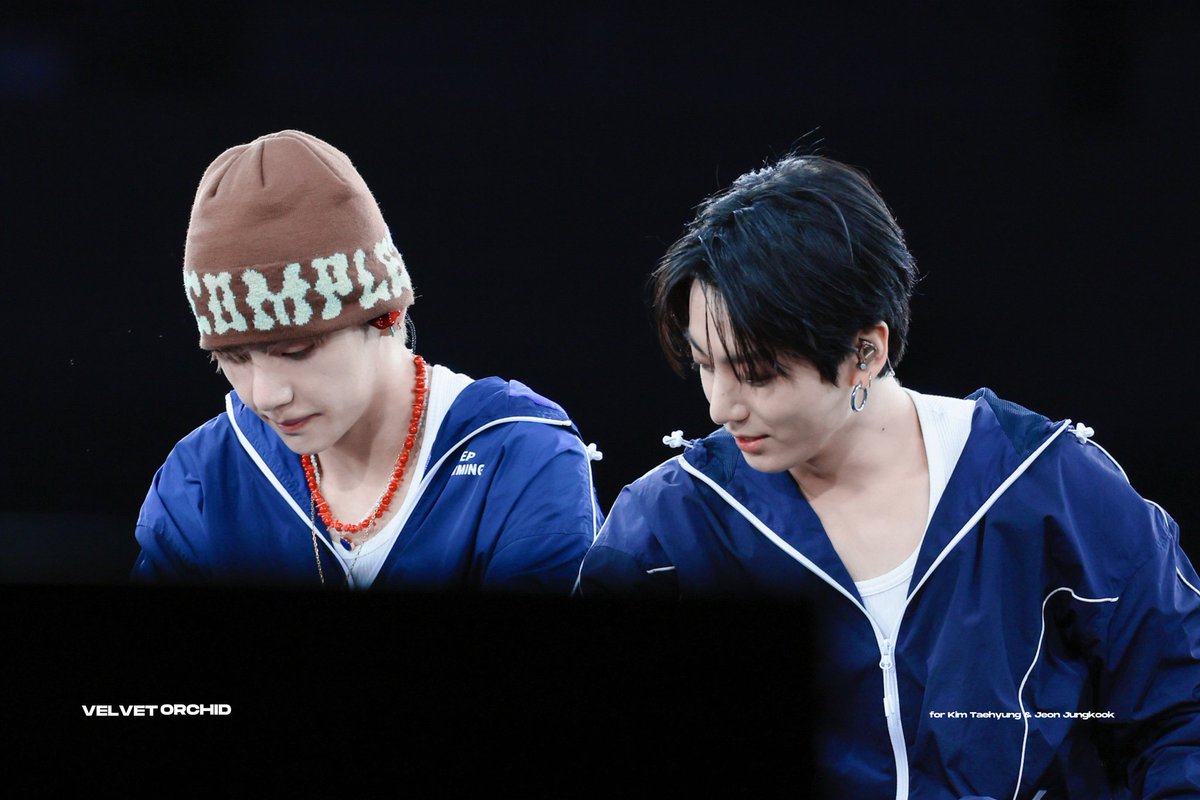 velvetorchid_kt's tweet photo. 260613 🐻🐰
#JUNGKOOK #TAEHYUNG #JEONJUNGKOOK #V #BTS @BTS_twt https://t.co/9Im8Y56bBp