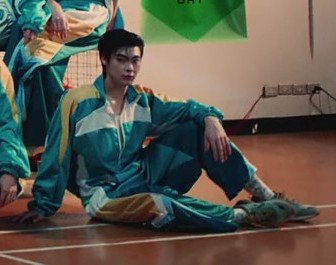 _thanutrot's tweet photo. WELL FUCK THEY LOOK INSANELY COOL

#กีฬาสีดูมันดิ2026 https://t.co/8c9srTwVZ8