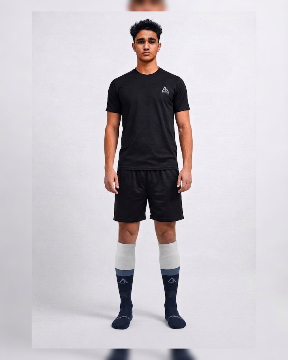 Trianglessports's tweet photo. I just published Why Runners in India Are Switching to Lightweight Compression Socks https://t.co/nDJgqdJ3hD 
#soccersocks #footballsocks #soccerplayer #socks https://t.co/OHniU4dck5