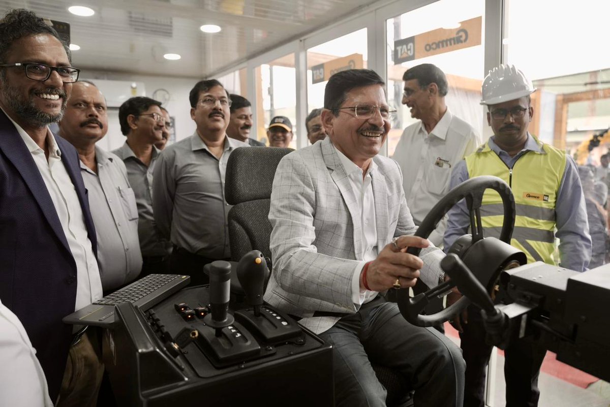 GMMCO1's tweet photo. A proud and memorable day at the South Eastern Coalfields Limited (SECL) Gevra Project, as we inaugurated the new Truck Simulator Facility and technology-led solutions for safer, smarter and more productive mining operations.

#Gmmco #SECL #Caterpillar #NariShakti #WomenInMining https://t.co/yFAKtRA2YV