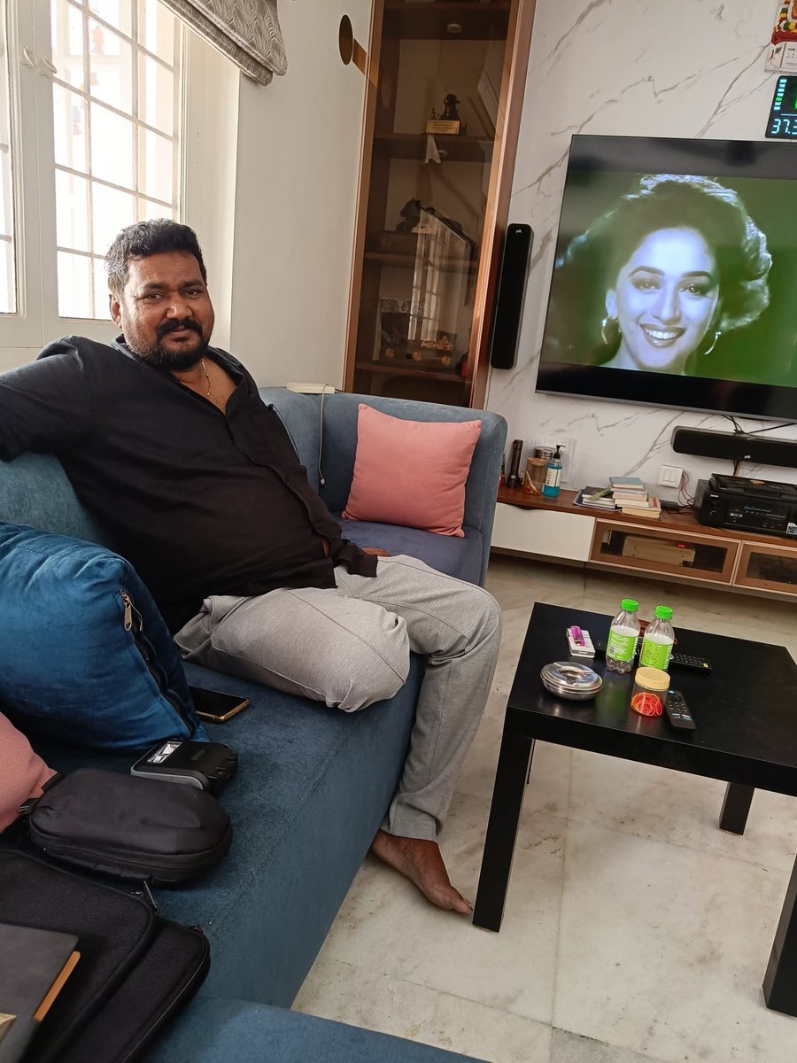 director_kv's tweet photo. #INCEPTIONS ..... Dear bhupu aka Laxmi bhupal .....๐๐ https://t.co/JvLPtf1V8k